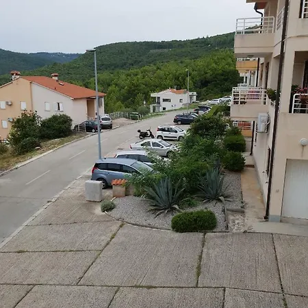 Rosana Lägenhet Rabac