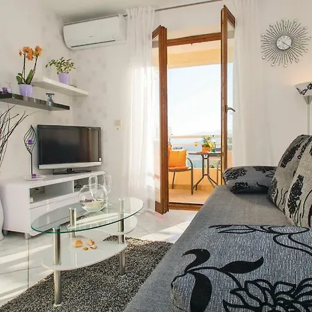 Apartment Rosana *