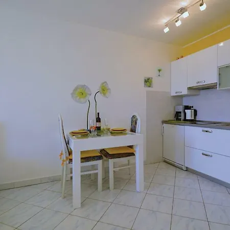 Apartment Rosana *