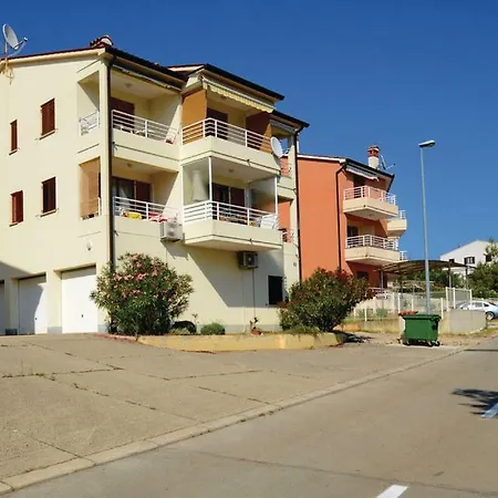 Rosana Apartment *