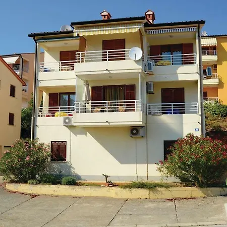 Apartment Rosana *